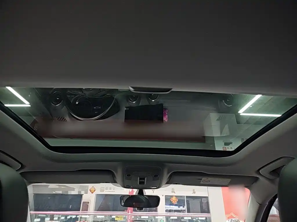 Audi Q2L — миниатюра 18