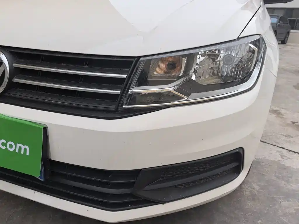 Volkswagen Santana — миниатюра 24