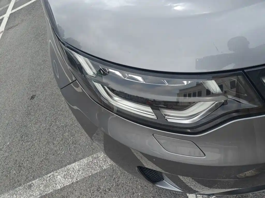 Land Rover Discovery — миниатюра 7