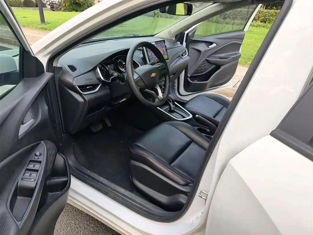 Chevrolet Cavalier 2020 Redline 325T AT