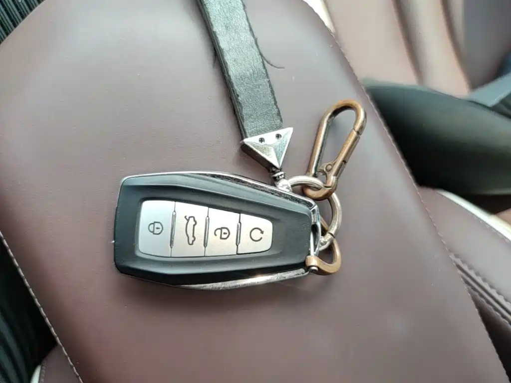 Geely Xingyue L — миниатюра 9