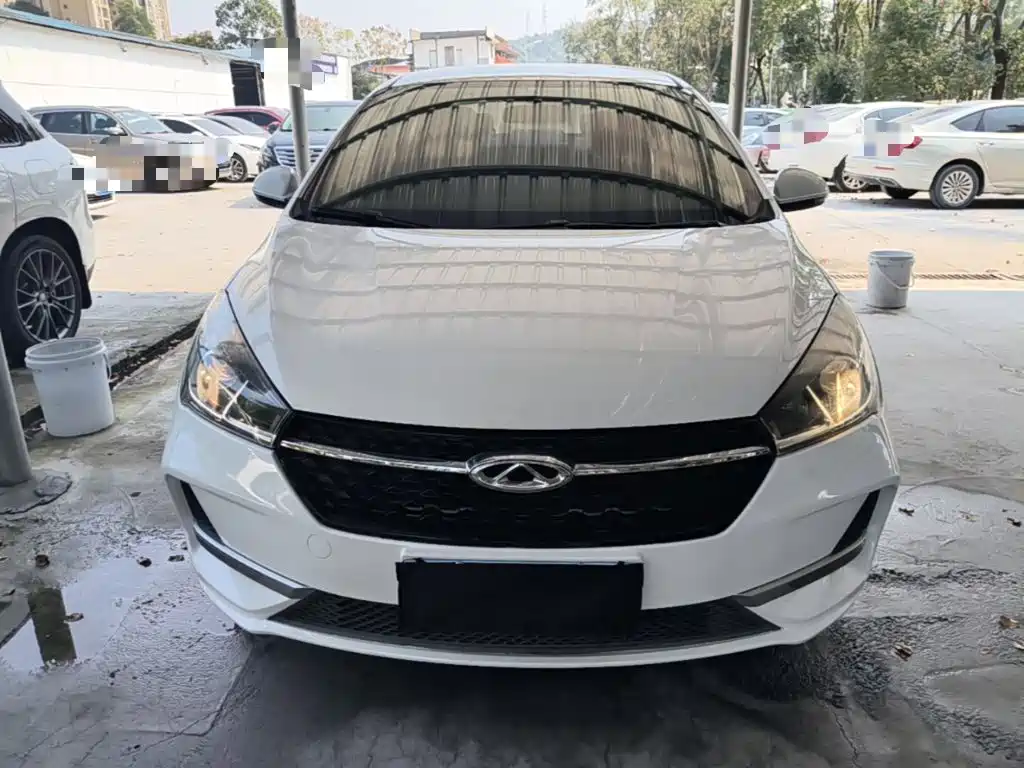 Chery Arrizo 5 — миниатюра 3