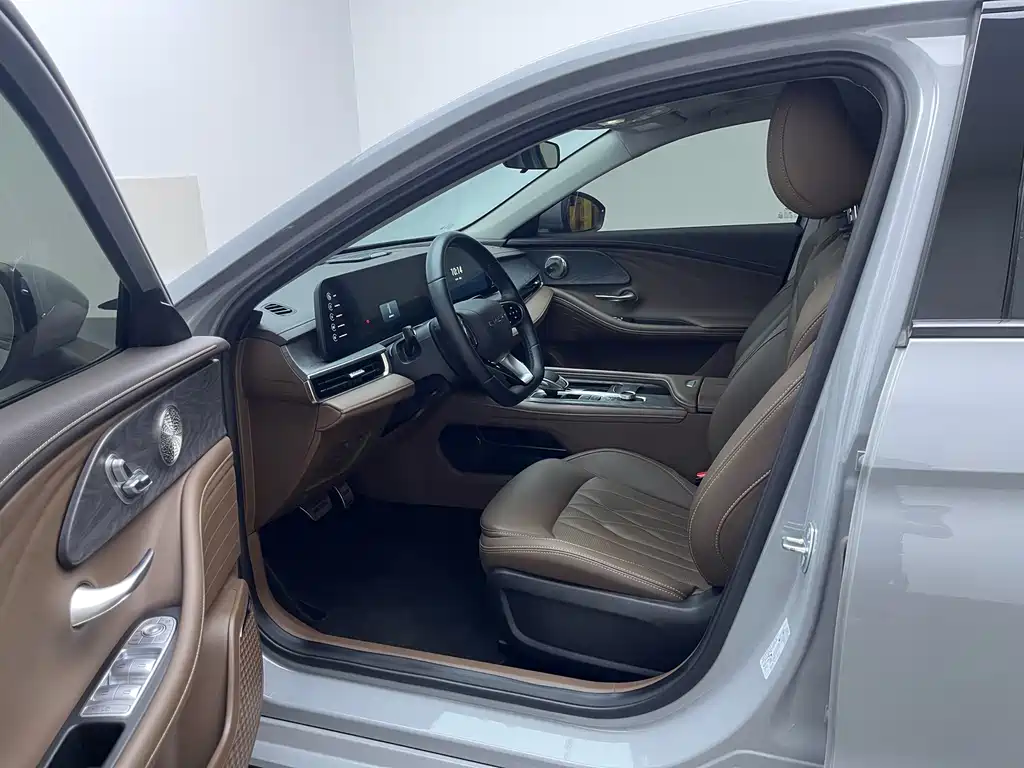 Chery Arrizo 8 8 2023 2.0T DCT