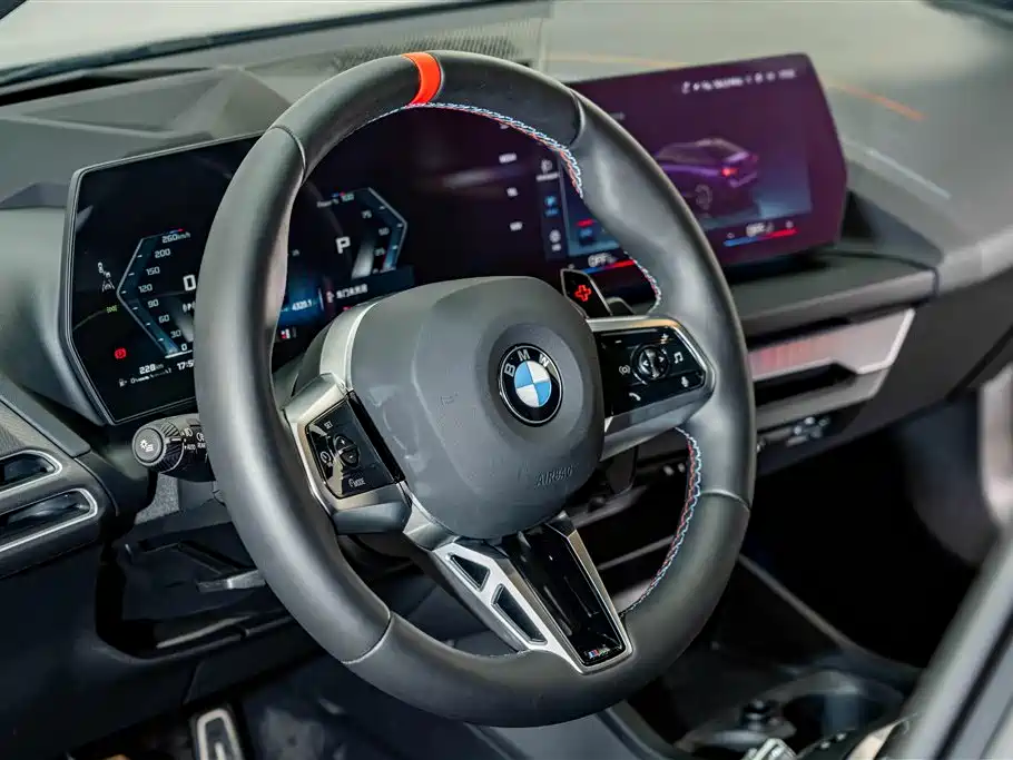 BMW M235L — миниатюра 12
