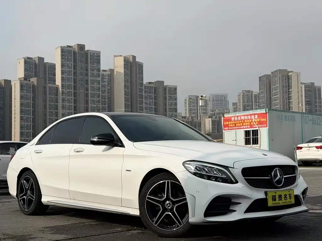 Mercedes-Benz C-Class — миниатюра 3