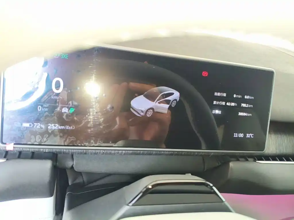 NIO EC7 — миниатюра 12
