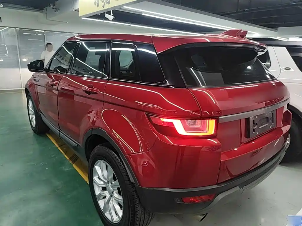 Land Rover Evoque — миниатюра 5
