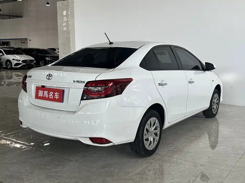 Toyota Vios — миниатюра 6