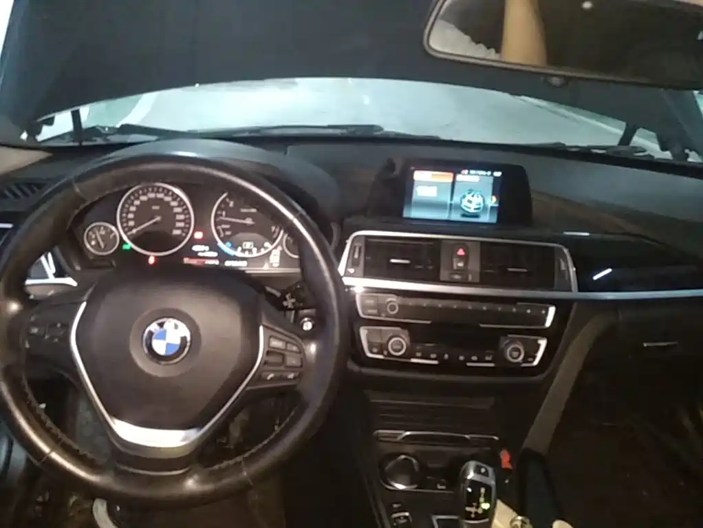 BMW 3 Series — миниатюра 10