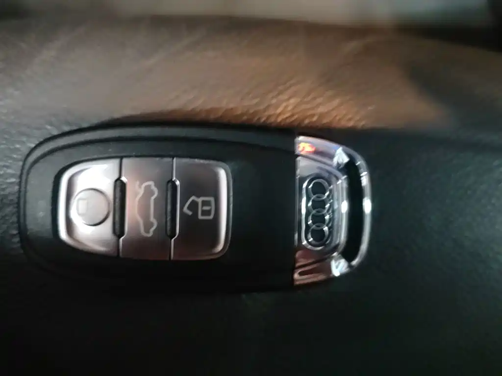 Audi A6L — миниатюра 9