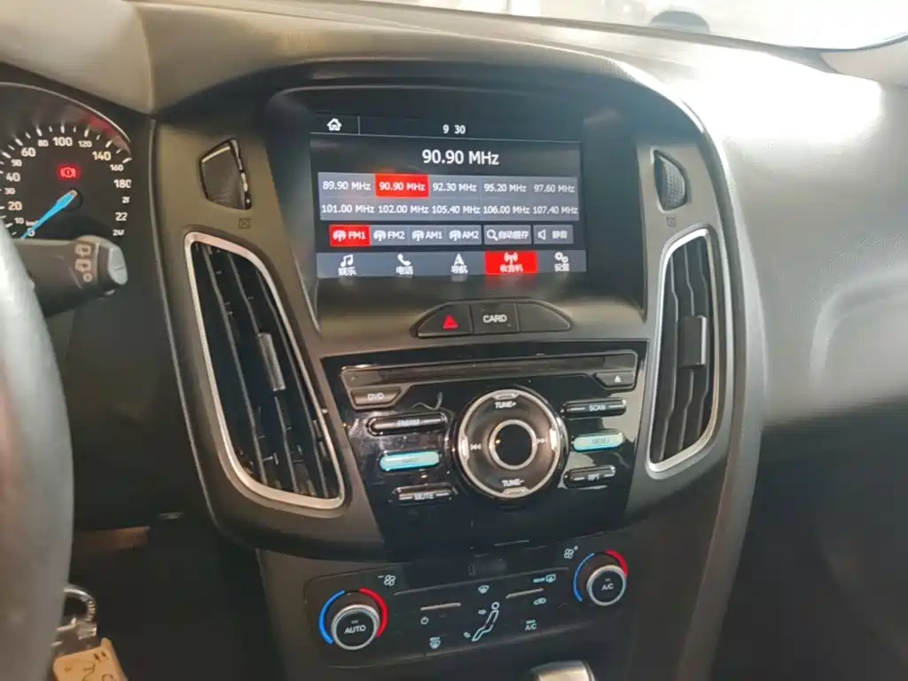 Ford Focus — миниатюра 13