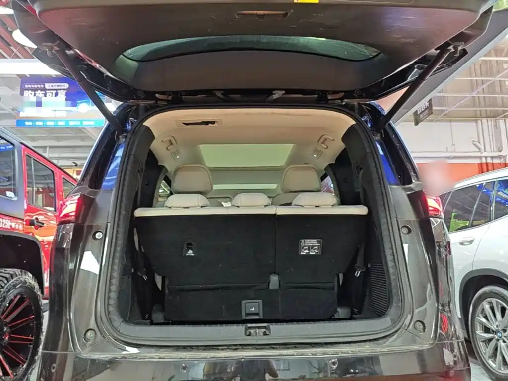 BYD Xia — миниатюра 19