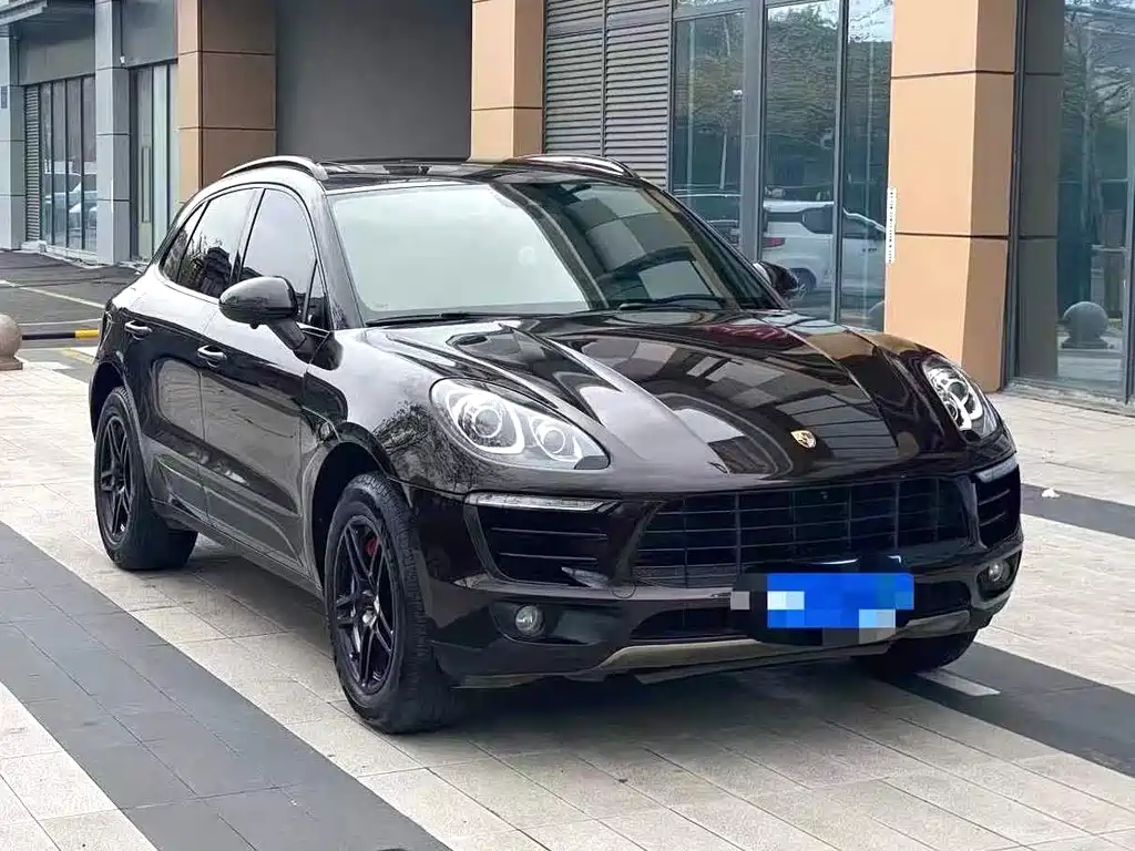Porsche Macan — миниатюра 3