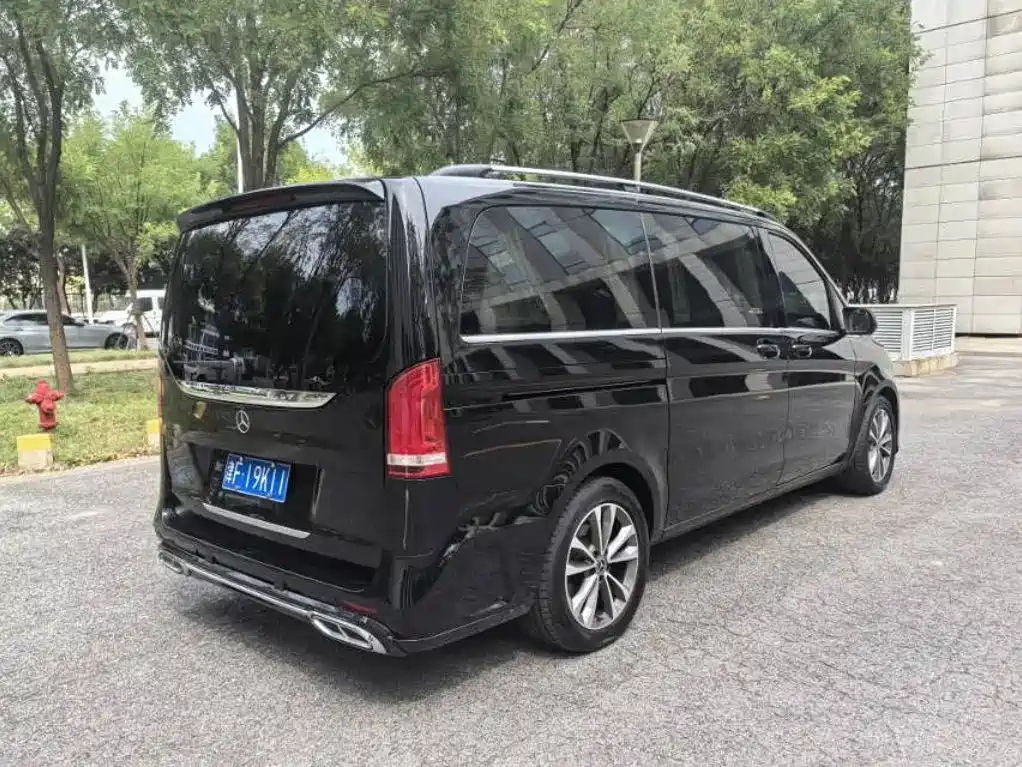 Mercedes-Benz V-Class — миниатюра 4