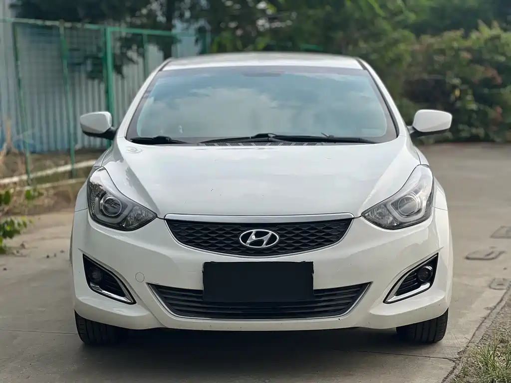 Hyundai Elantra Langdong — миниатюра 2