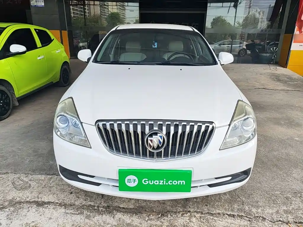 Buick Excelle — миниатюра 3
