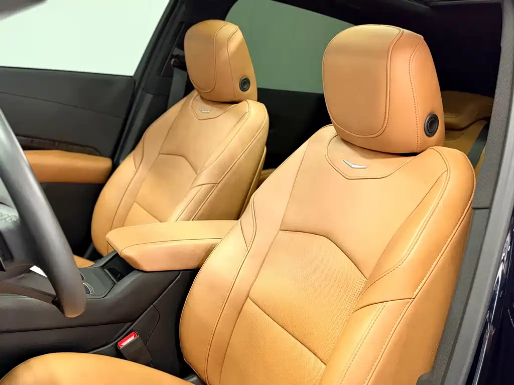 Cadillac XT4 — миниатюра 17