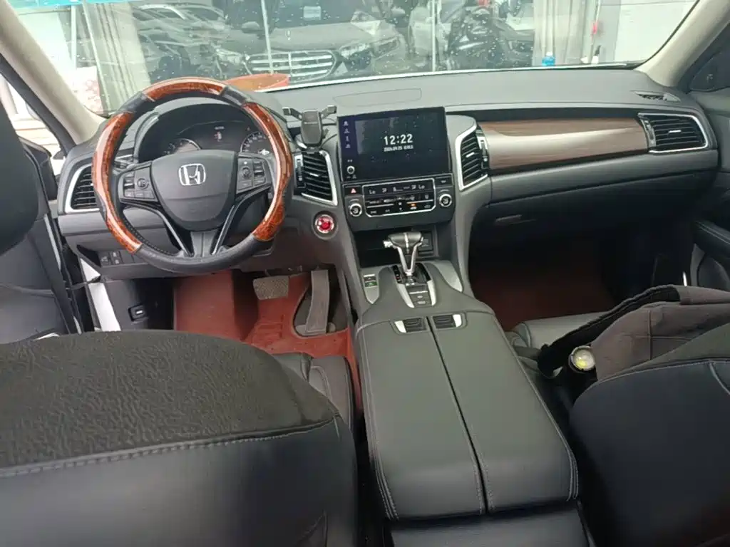 Honda Avancier — миниатюра 10