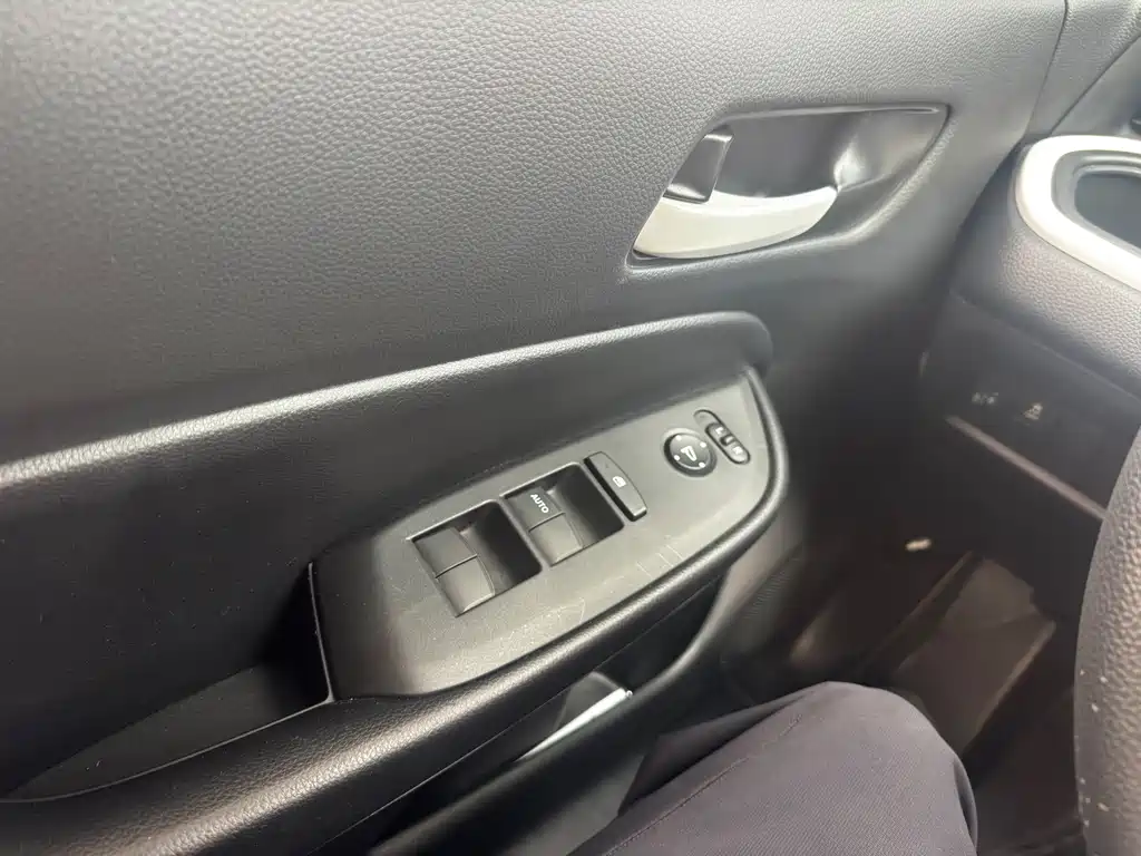 Honda Fit — миниатюра 14