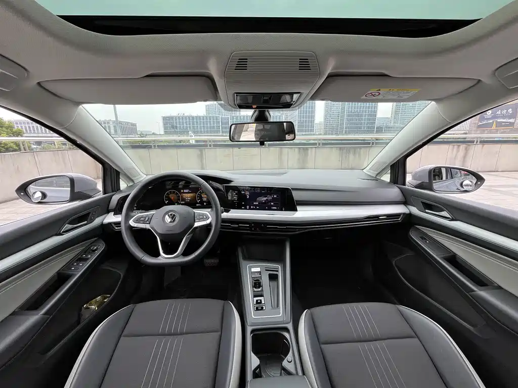 Volkswagen Golf — миниатюра 6