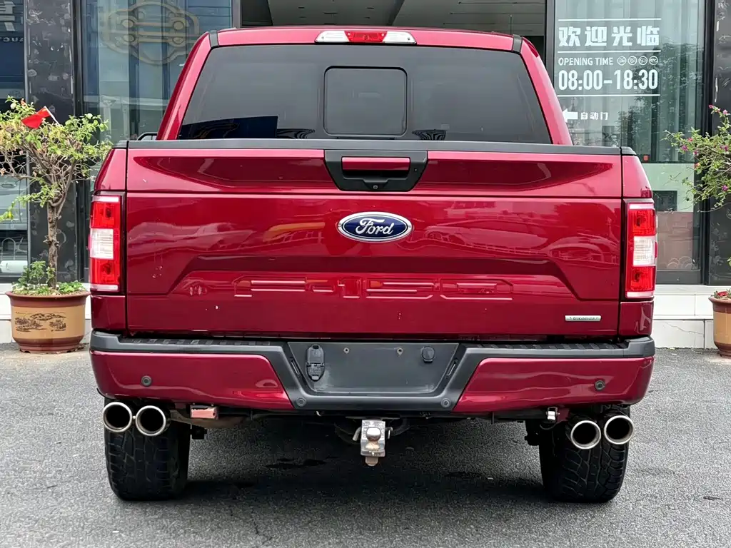 Ford F-150 Raptor — миниатюра 8