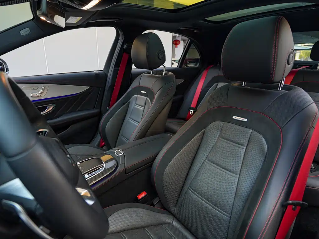 MERCEDES-BENZ E CLASS AMG