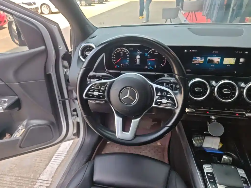 Mercedes-Benz B-Class — миниатюра 11