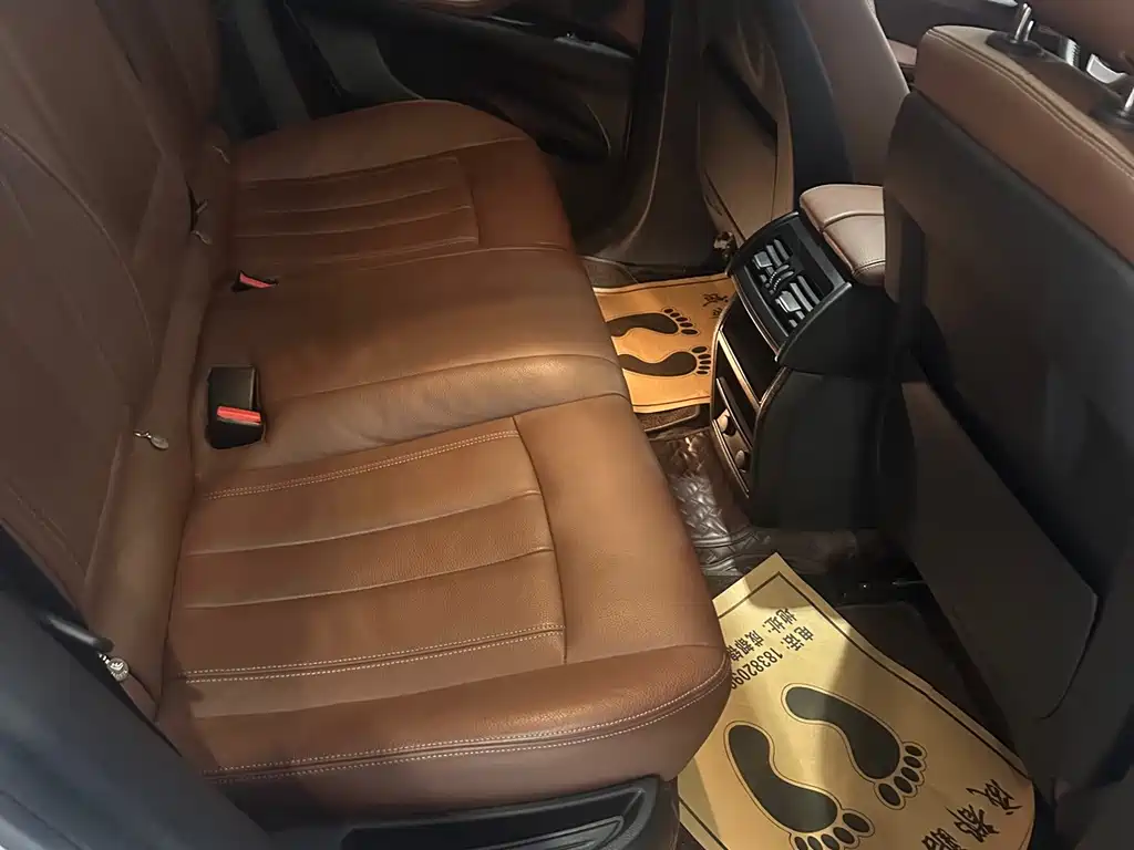 BMW X6 — миниатюра 8
