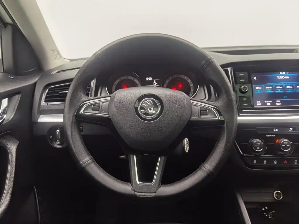 Skoda Kamiq — миниатюра 11