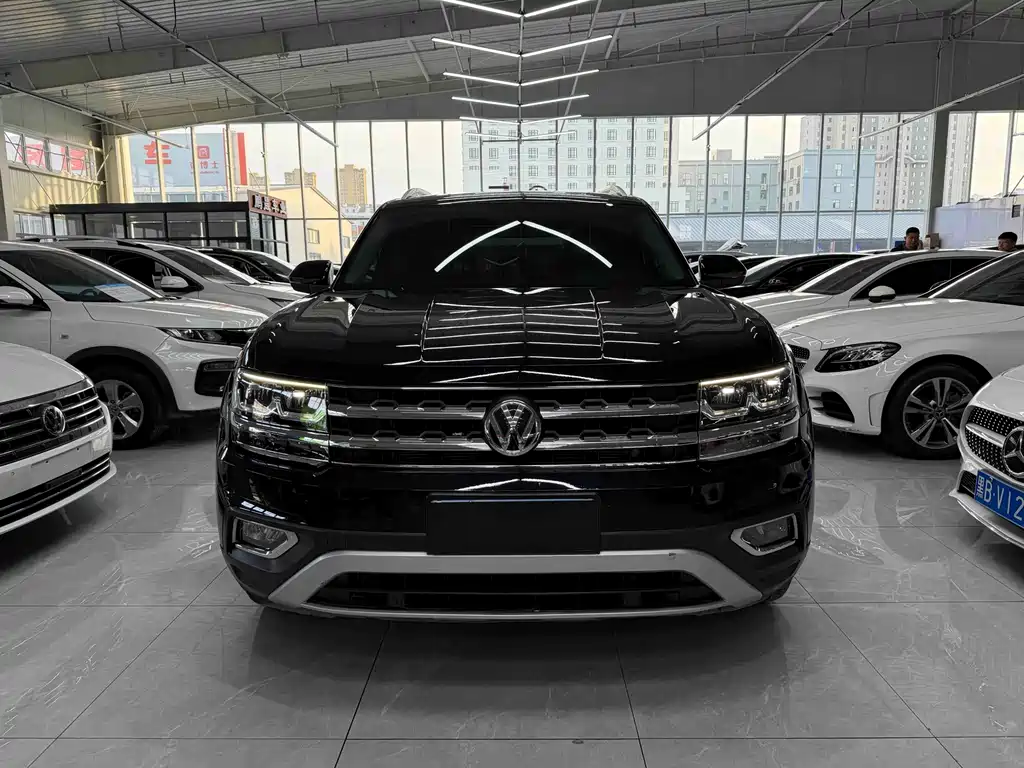 Volkswagen Teramont — миниатюра 2