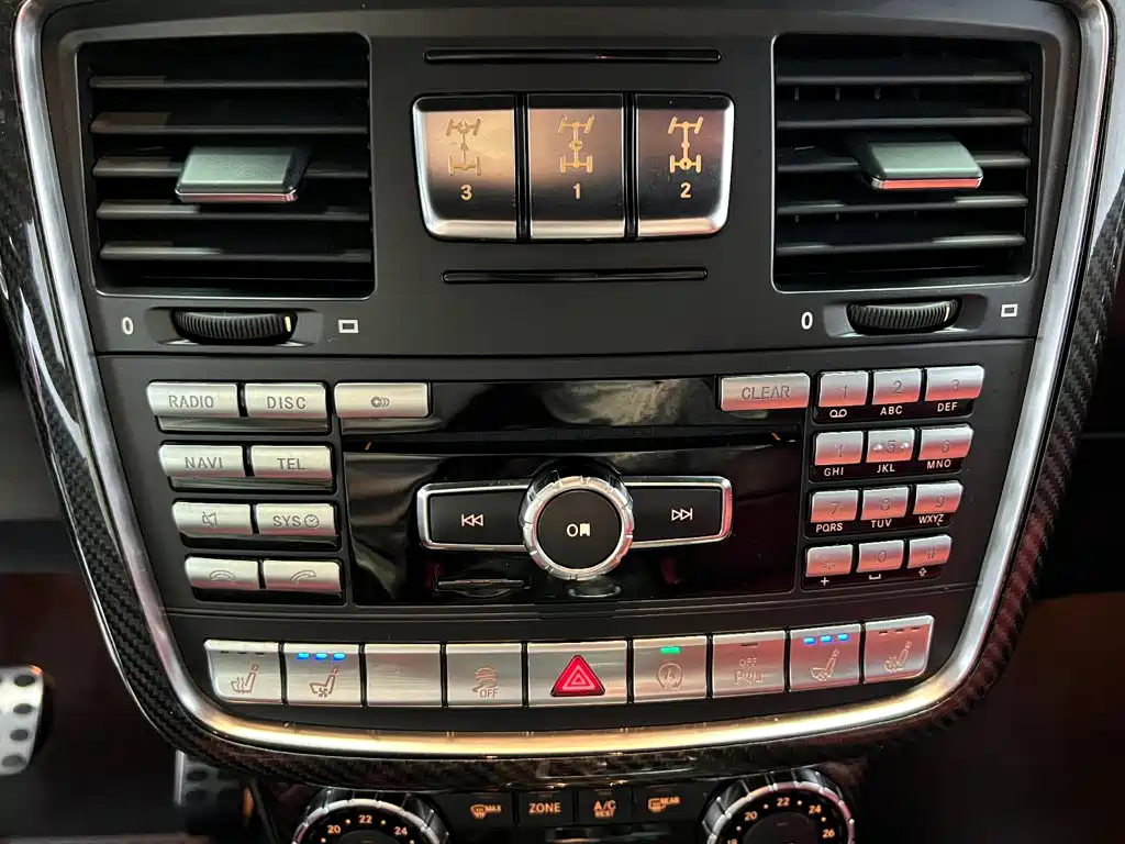 Mercedes-Benz G-Class — миниатюра 11