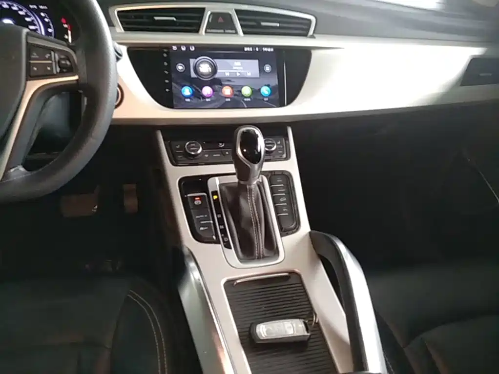 Geely Boyue — миниатюра 14
