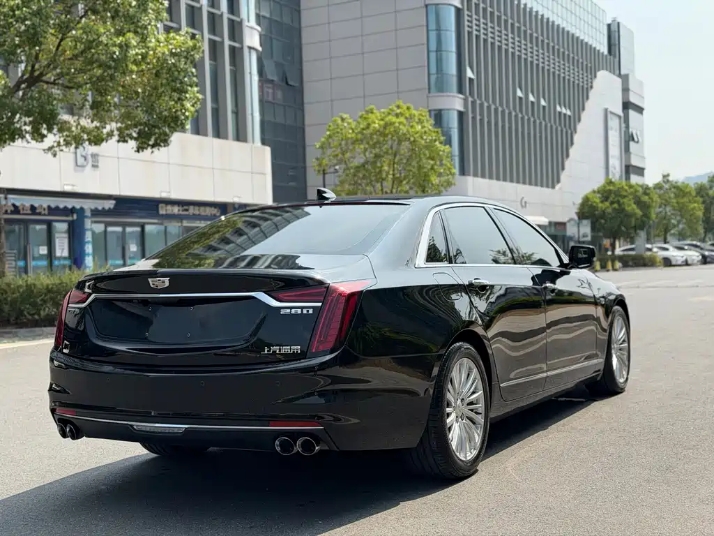 Cadillac CT6 — миниатюра 17