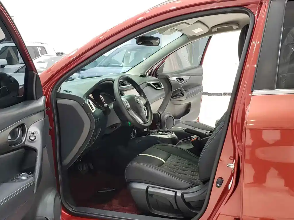 Nissan Qashqai — миниатюра 4