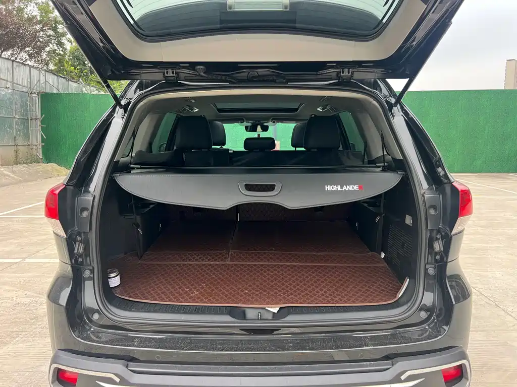 Toyota Highlander — миниатюра 15
