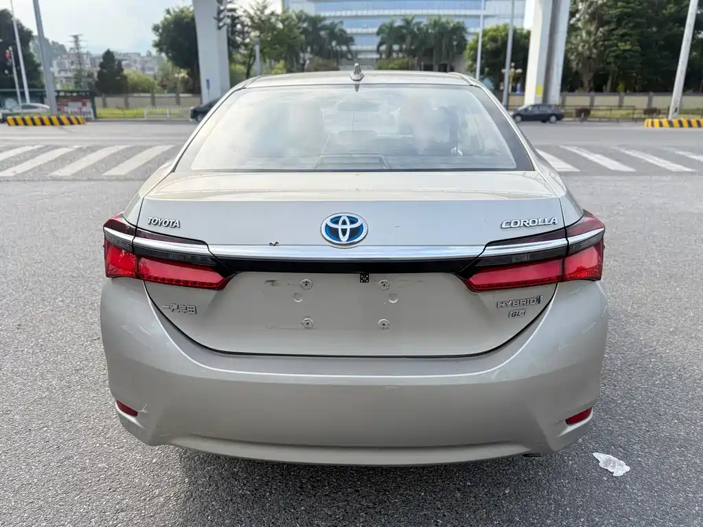 Toyota Corolla — миниатюра 6