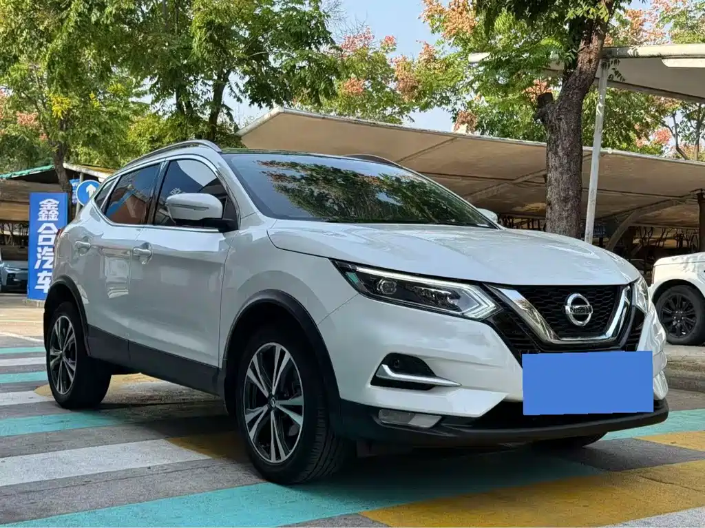 Nissan Qashqai — миниатюра 3