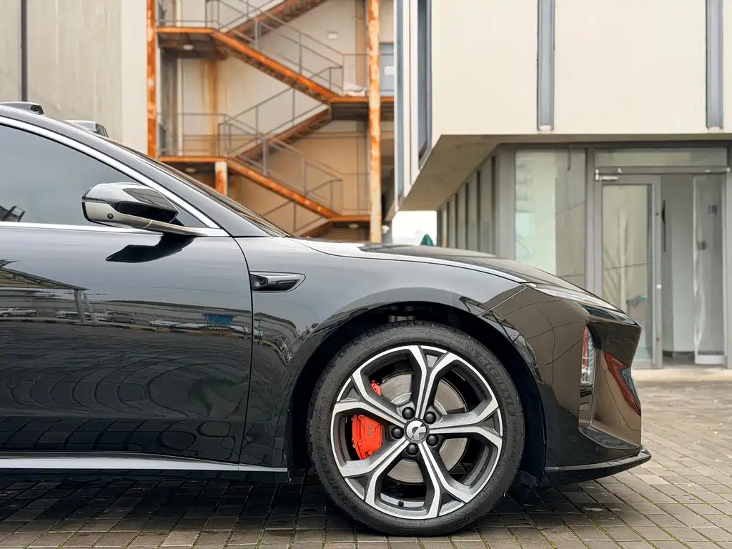 NIO ET5T — миниатюра 12
