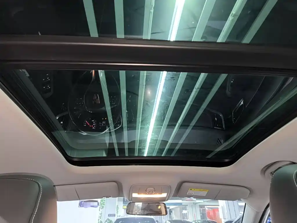 Roewe RX5 — миниатюра 18