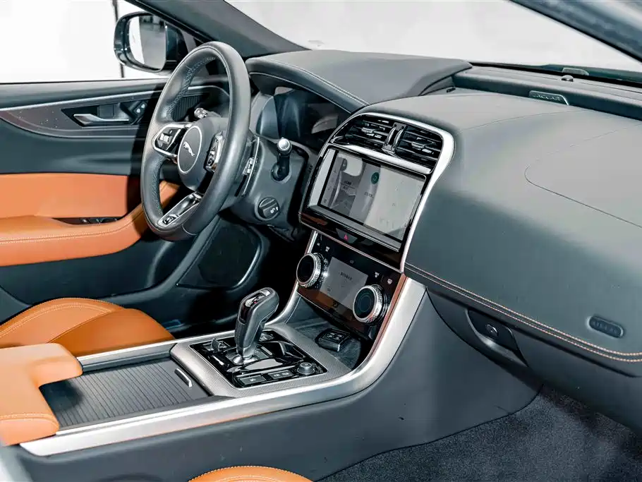 Jaguar XEL — миниатюра 17