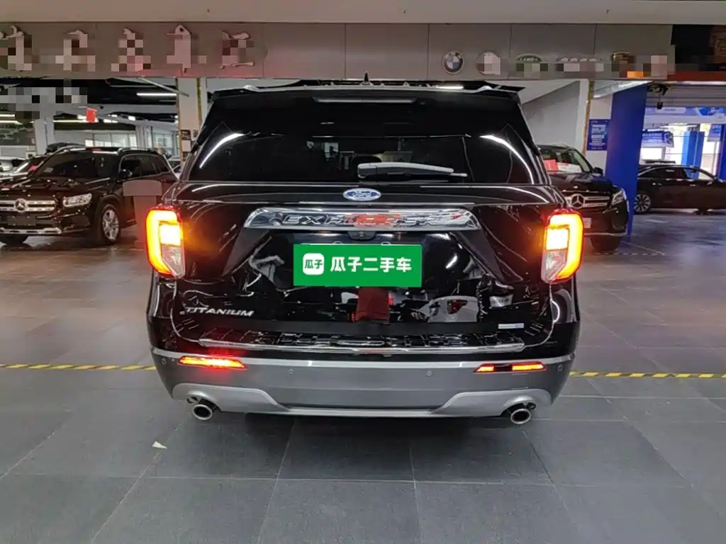Ford Explorer — миниатюра 6
