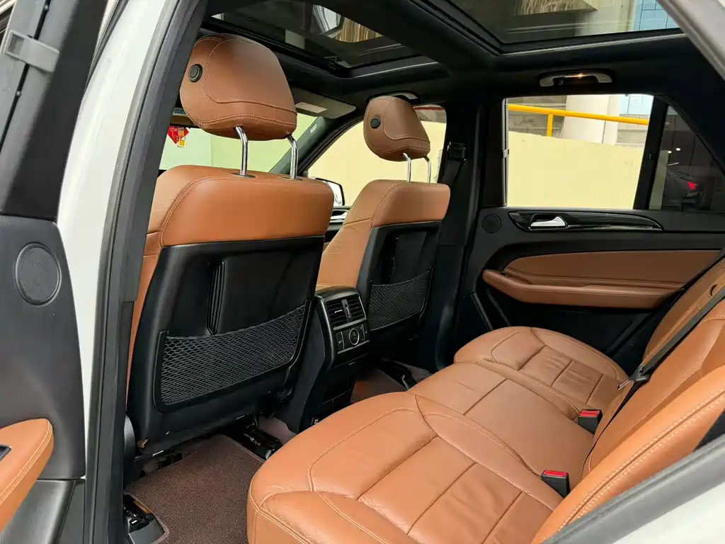 Mercedes-Benz GLE AMG — миниатюра 6