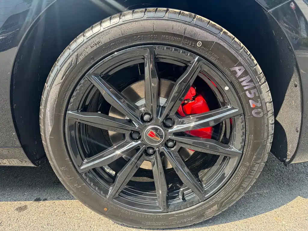 Hongqi Hongqi H5 — миниатюра 17