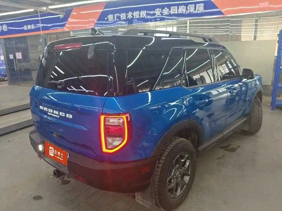 Ford Bronco 2021 2.0T