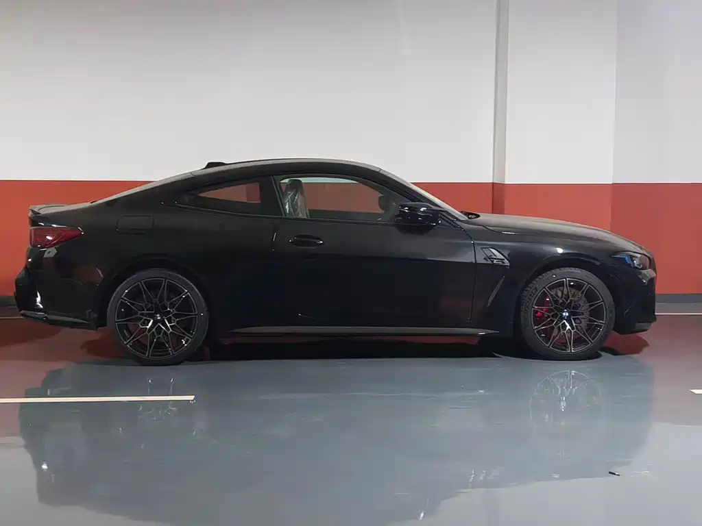 BMW M4 2024 M4 M xDrive