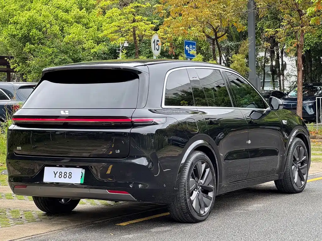 Li Auto L8 2023 Pro