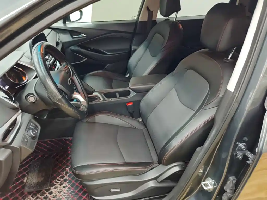 Chevrolet Volando — миниатюра 15