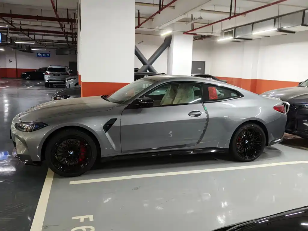 BMW M4 2024 M4 M xDrive