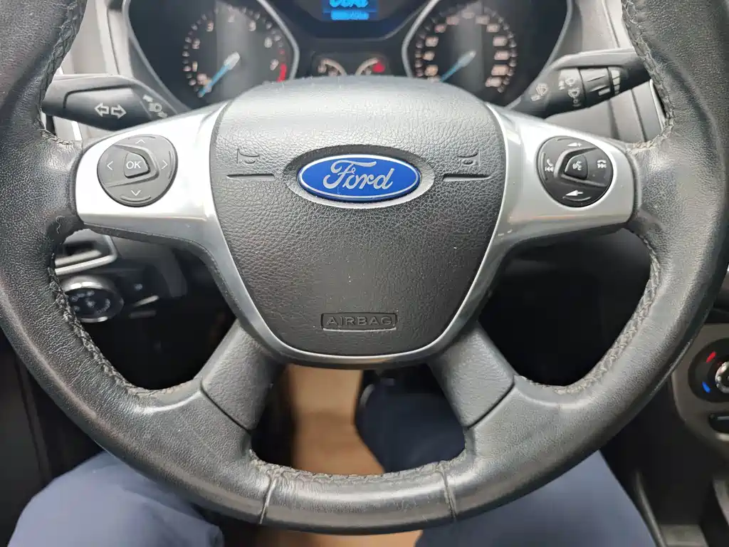 Ford Focus — миниатюра 15