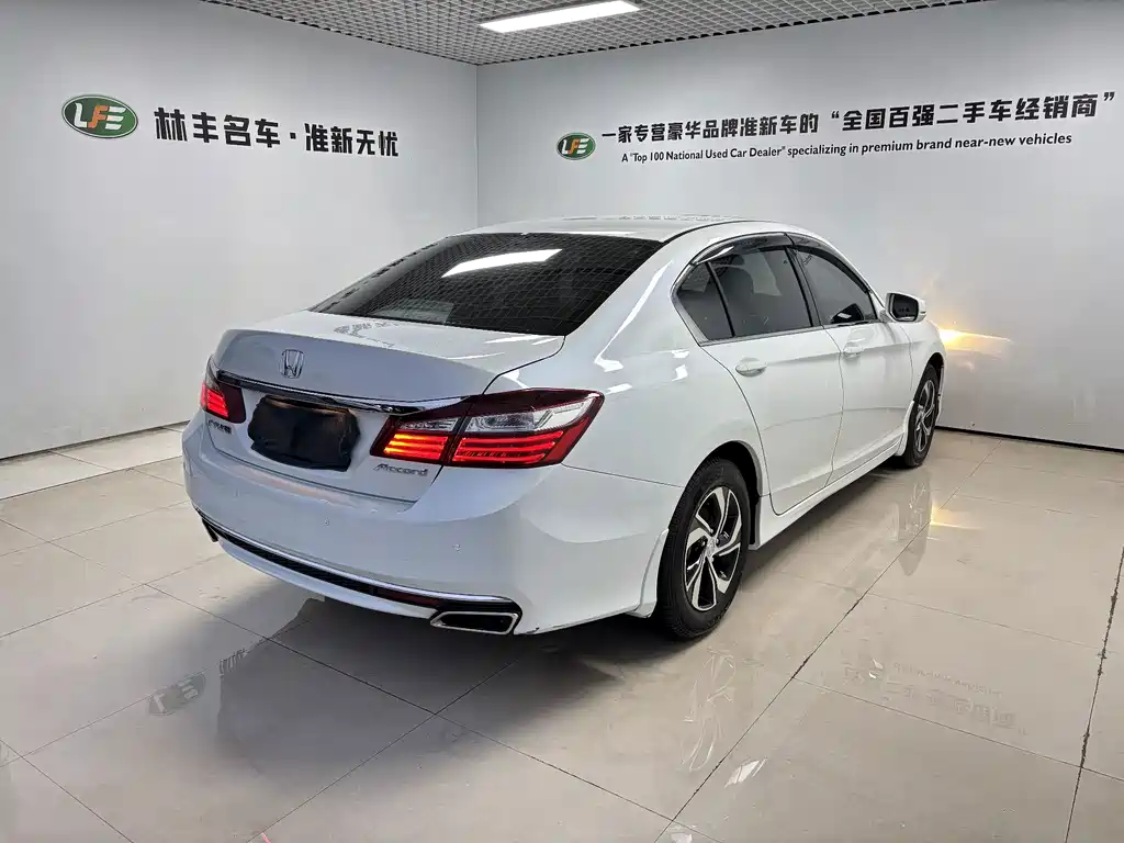 Honda Accord — миниатюра 5